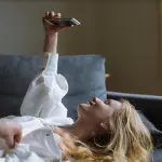 Il fenomeno dei siti per incontri e il differente approccio tra l’uomo e la donna