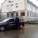 Sala Baganza: uomo aggredisce ex moglie, lei si salva rifugiandosi in bagno